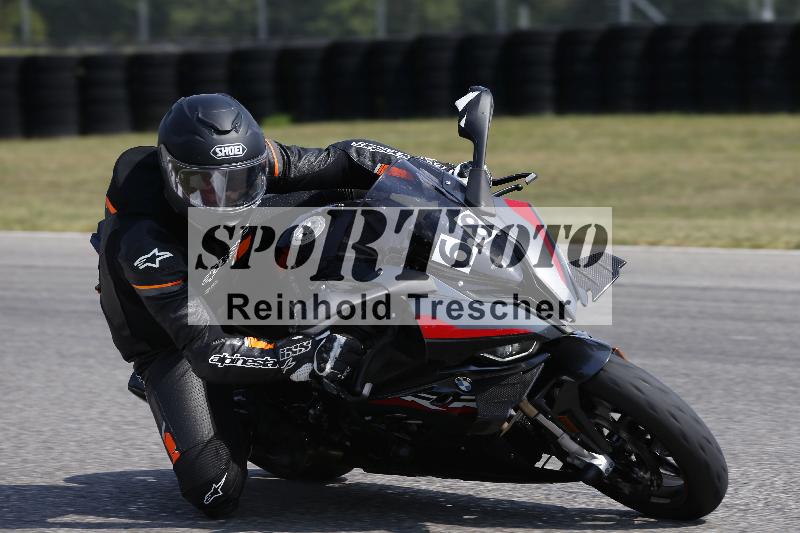 Archiv-2025/49 26.08.2025 Cornu Master School ADR/blau-bleu/68